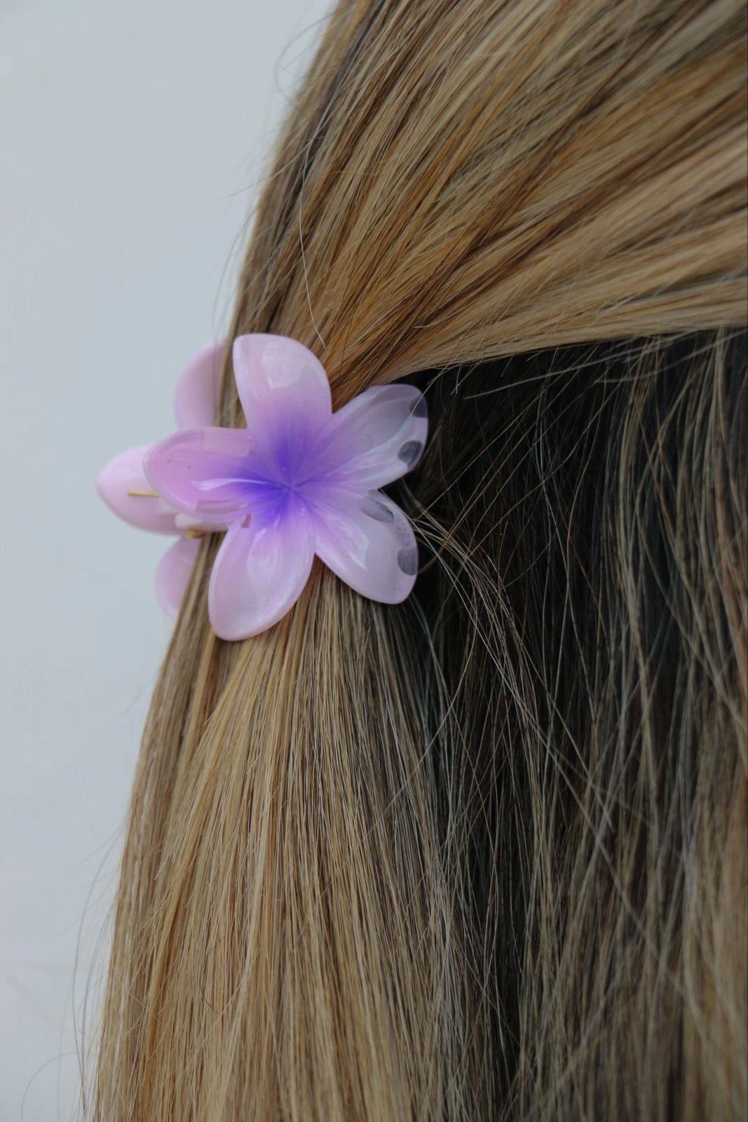 small flower hair clip