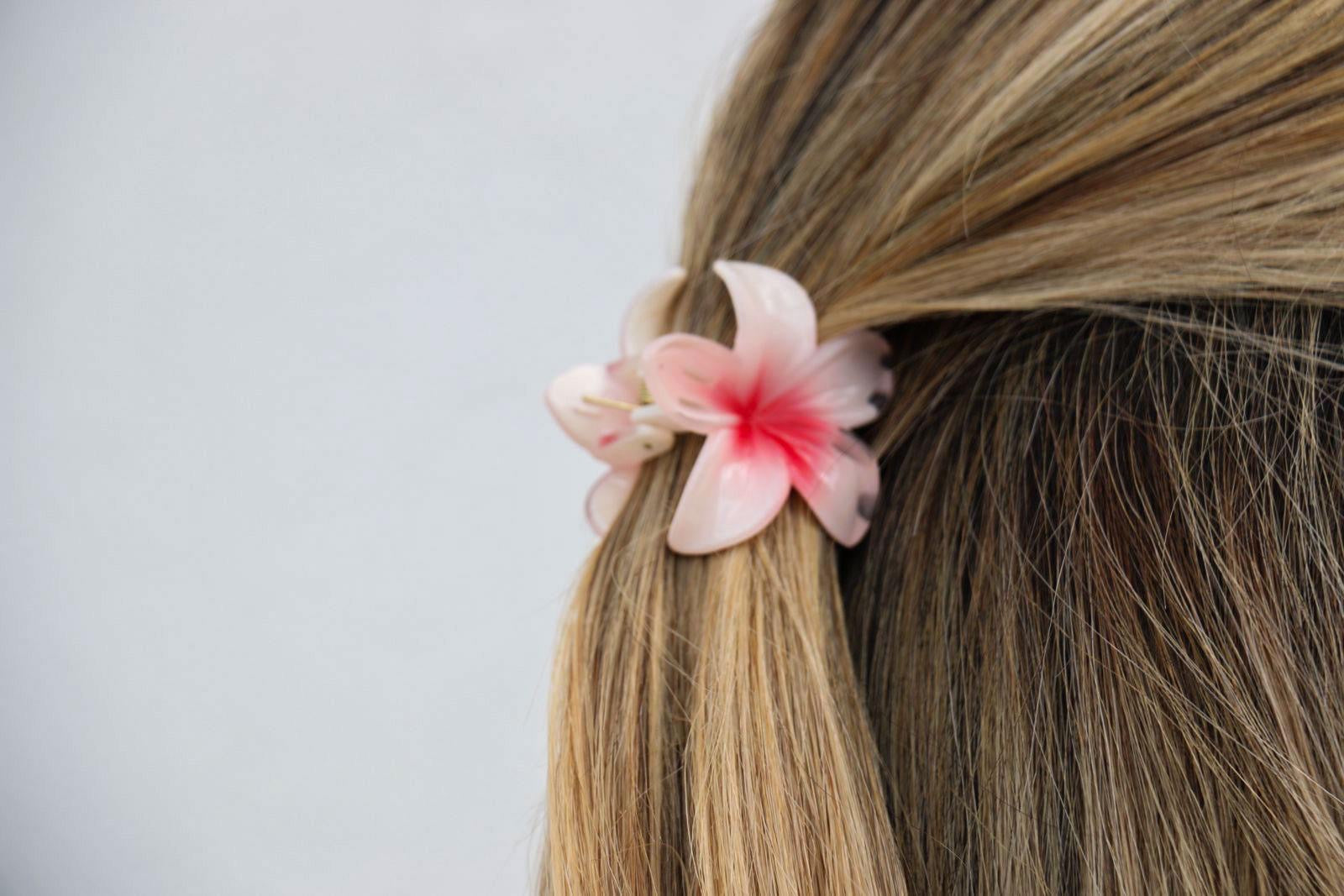small flower hair clip